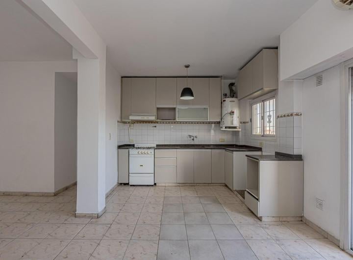 Departamento · 56m² · 3 Ambientes · 1 Cochera