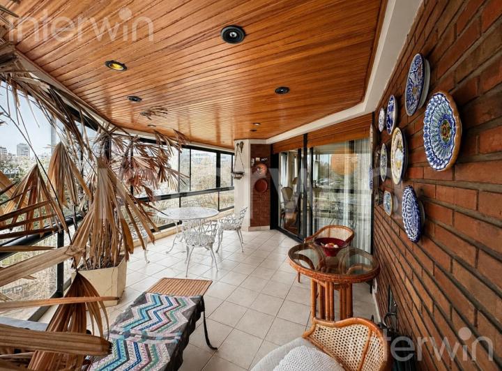 Departamento · 210m² · 5 Ambientes · 2 Cocheras