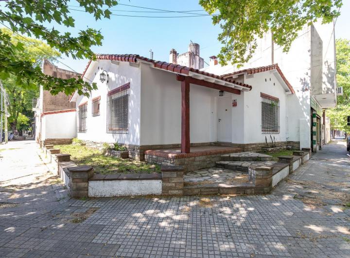 Casa · 179m² · 4 Ambientes · 1 Cochera