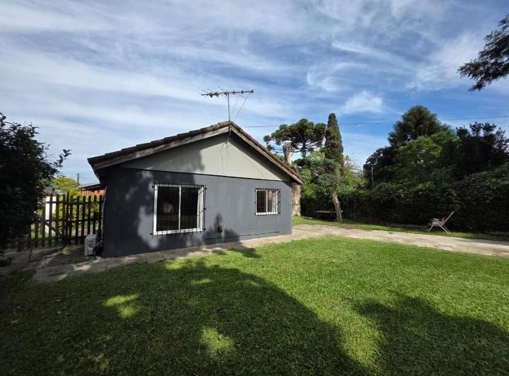 Casa · 52m² · 3 Ambientes · 4 Cocheras