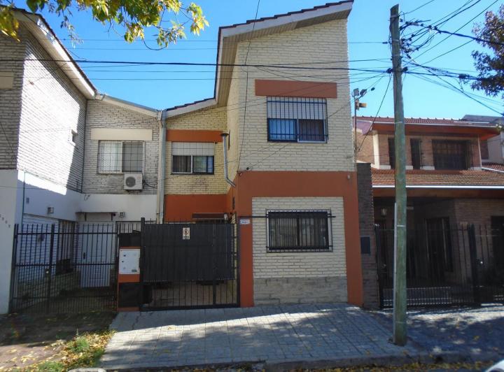 Casa · 58m² · 3 Ambientes · 1 Cochera