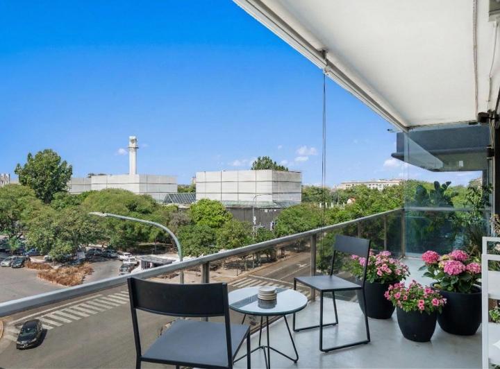 Departamento · 238m² · 5 Ambientes · 2 Cocheras