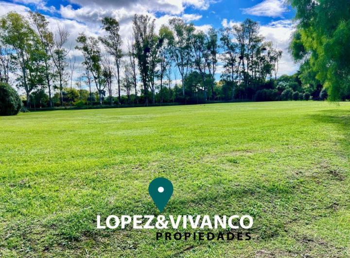 Terreno · 1800m²