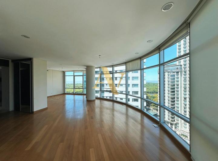Departamento · 157m² · 3 Ambientes · 1 Cochera