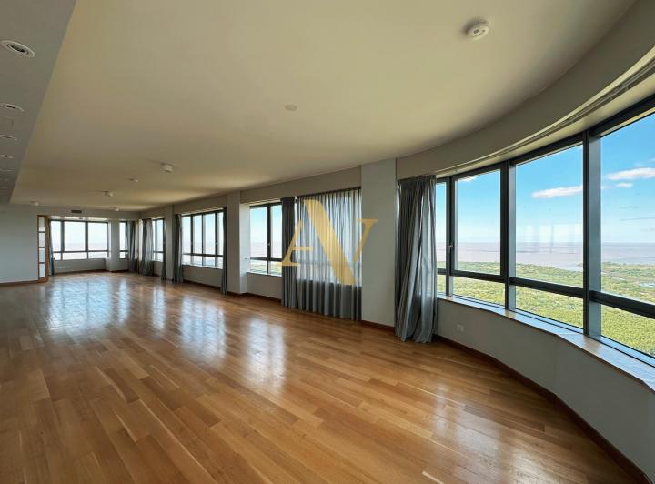 Departamento · 320m² · 6 Ambientes · 4 Cocheras