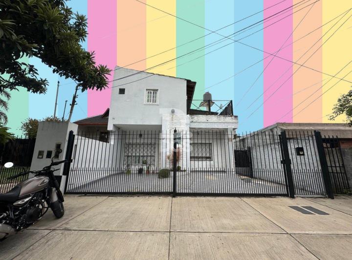 PH · 145m² · 5 Ambientes · 1 Cochera