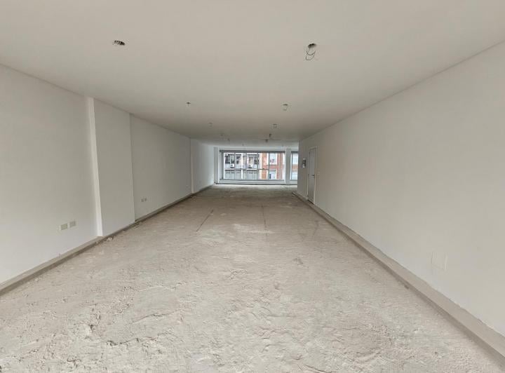 Oficina comercial · 135m² · 1 Ambiente