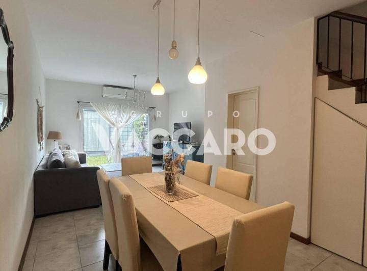 Casa · 100m² · 4 Ambientes · 1 Cochera
