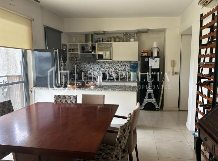 Departamento · 77m² · 2 Ambientes · 1 Cochera