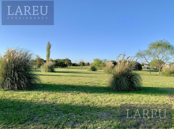 Terreno · 1417m²