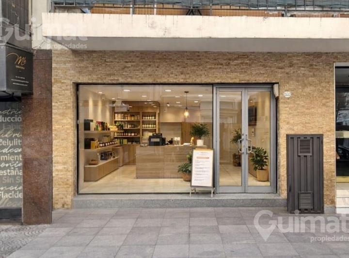Local comercial · 156m² · 1 Ambiente · 1 Cochera