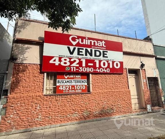 Terreno · 214m²
