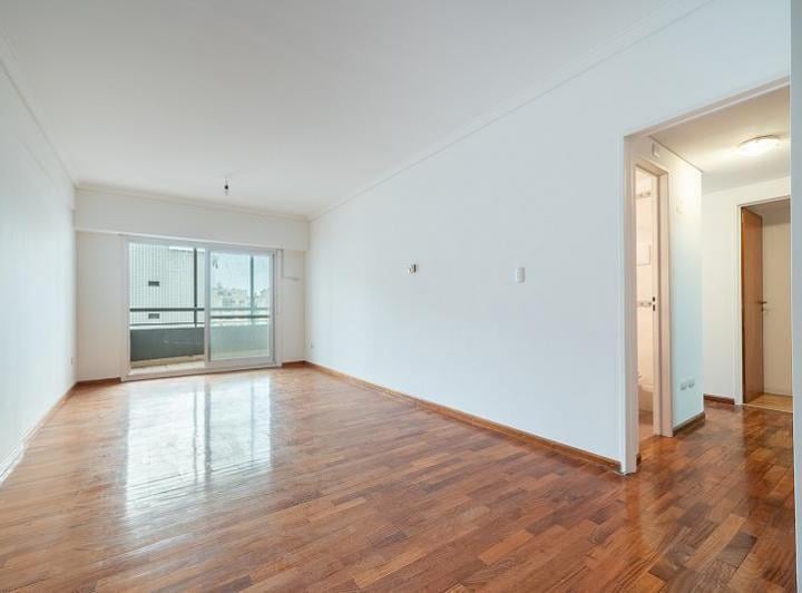 Departamento · 76m² · 4 Ambientes · 1 Cochera