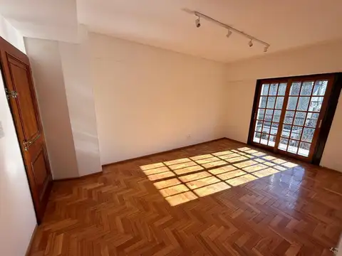 Departamento en Alquiler en Villa Pueyrredon, Capital Federal