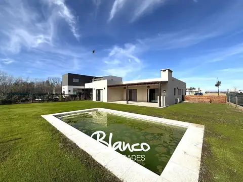 Casa en Alquiler en Puertos, Countries y Barrios Cerrados en Escobar
