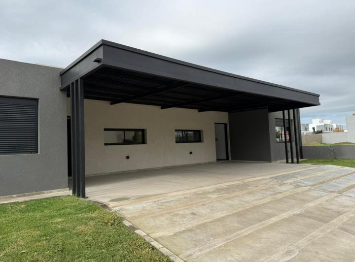 Casa · 140m² · 3 Ambientes