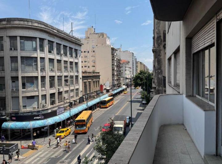 Departamento · 230m² · 6 Ambientes