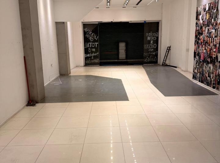 Local comercial · 250m²
