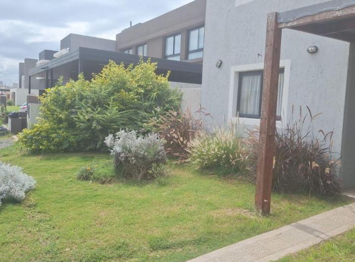 PH · 120m² · 7 Ambientes · 1 Cochera