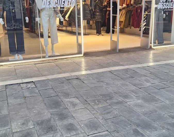 Local comercial · 236m² · 3 Ambientes