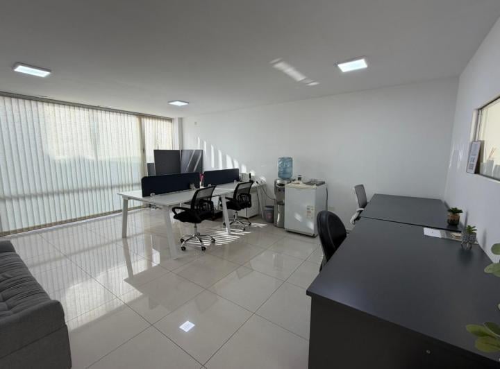 Oficina comercial · 57m² · 3 Ambientes · 1 Cochera