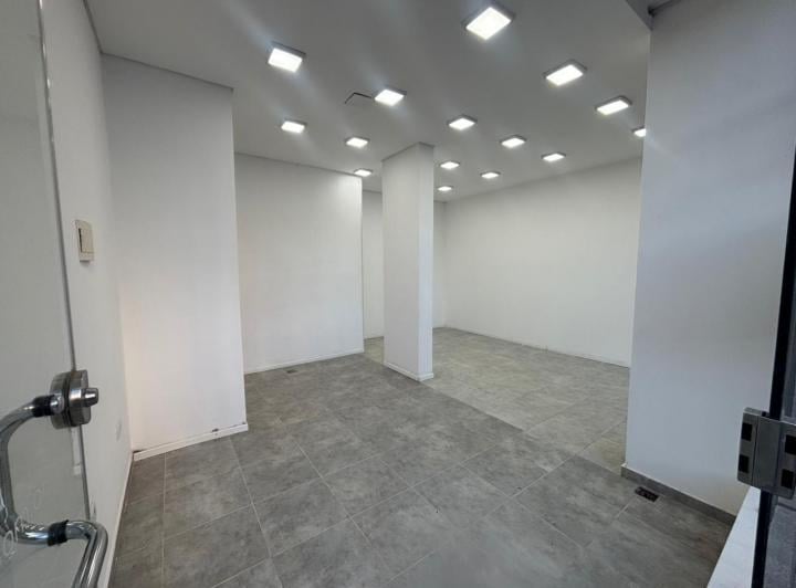 Local comercial · 50m² · 2 Ambientes