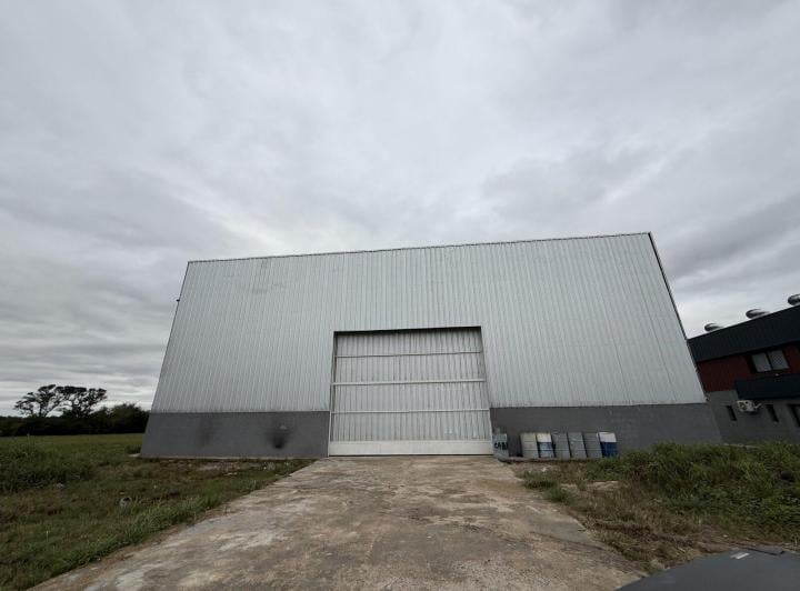 Bodega-Galpón · 1000m²