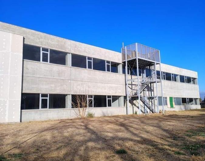 Edificio · 1500m²