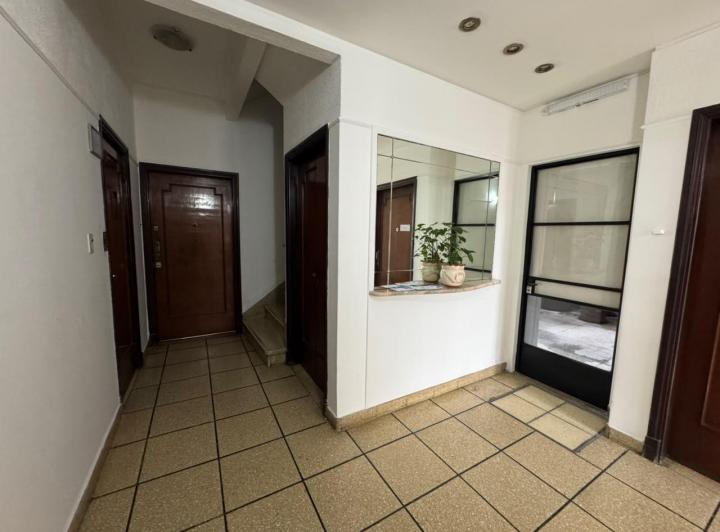 Departamento · 77m² · 4 Ambientes