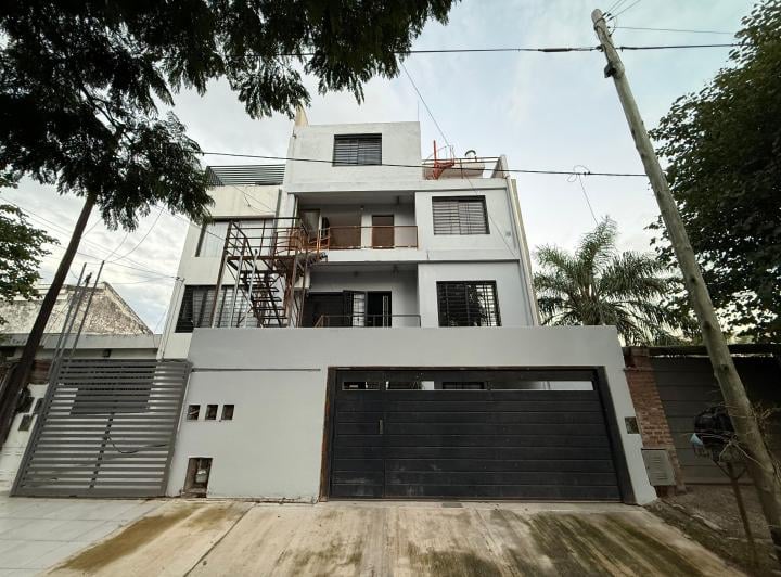 PH · 70m² · 3 Ambientes · 1 Cochera