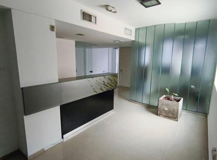 Oficina comercial · 80m²
