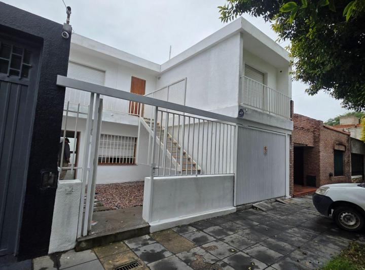 Bodega-Galpón · 280m² · 4 Ambientes · 1 Cochera