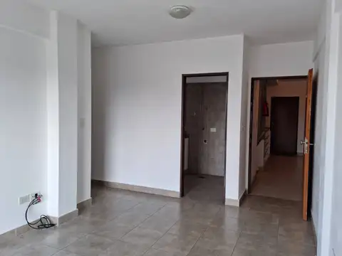 Departamento en Alquiler en Centro  - Campana, Campana