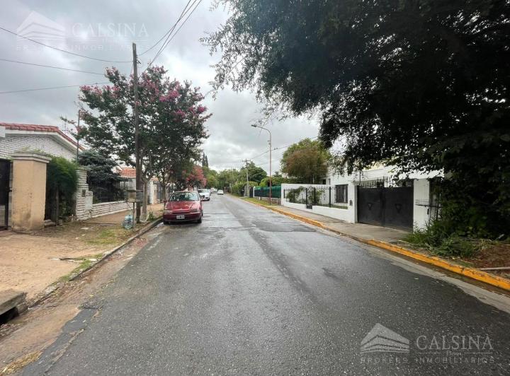 Terreno · 1200m²