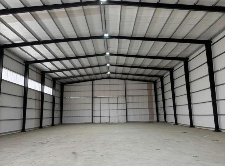 Bodega-Galpón · 600m² · 3 Ambientes
