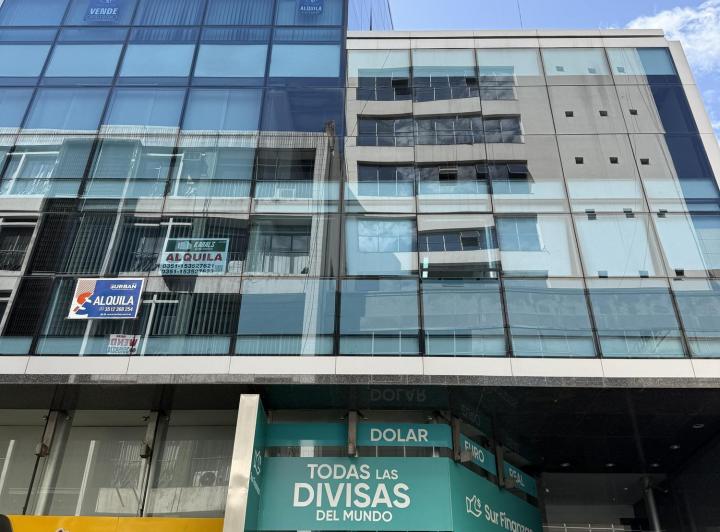 Oficina comercial · 125m² · 6 Ambientes