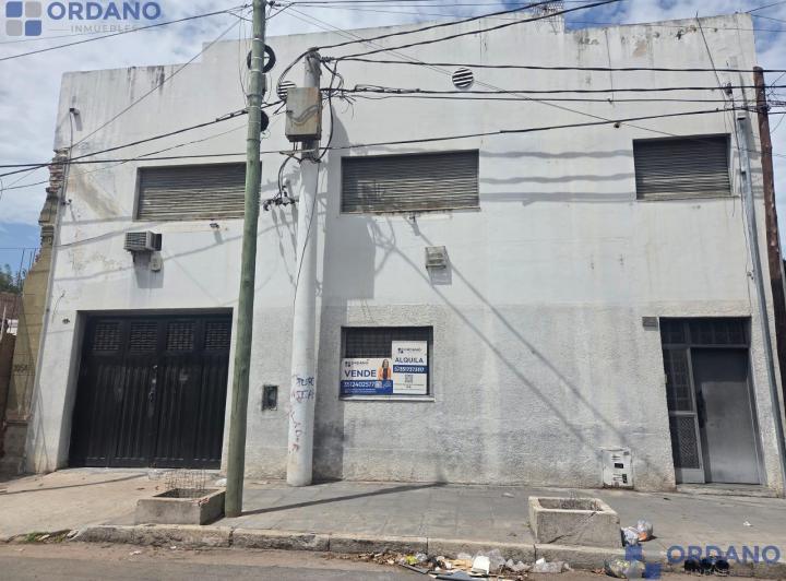 Bodega-Galpón · 1011m² · 10 Ambientes