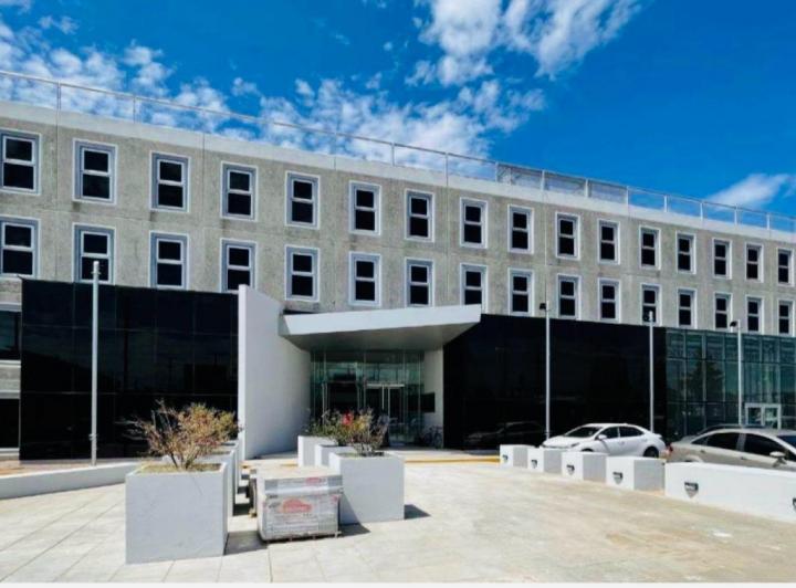 Oficina comercial · 2700m² · 18 Ambientes
