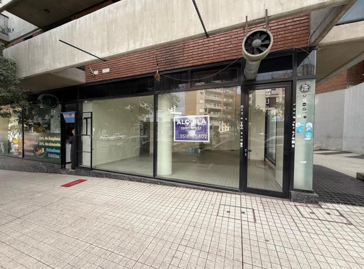 Local comercial · 70m² · 2 Ambientes