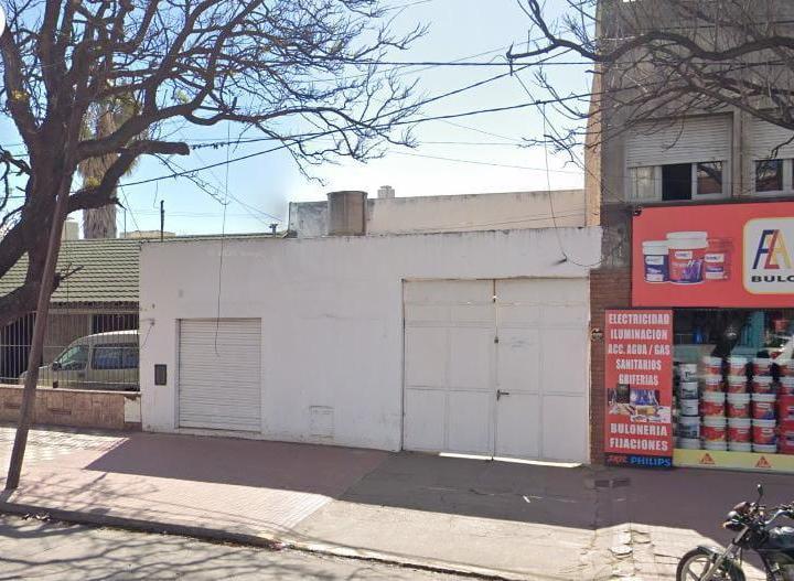 Bodega-Galpón · 328m² · 20 Cocheras