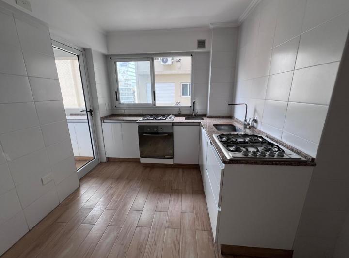 Departamento · 74m² · 4 Ambientes · 1 Cochera