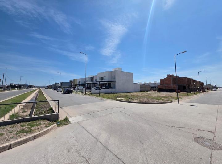 Terreno · 432m²