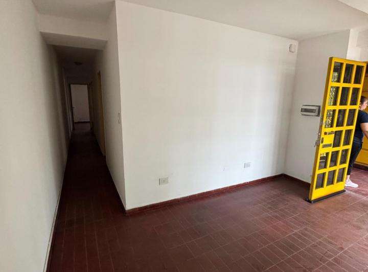 Local comercial · 50m² · 4 Ambientes