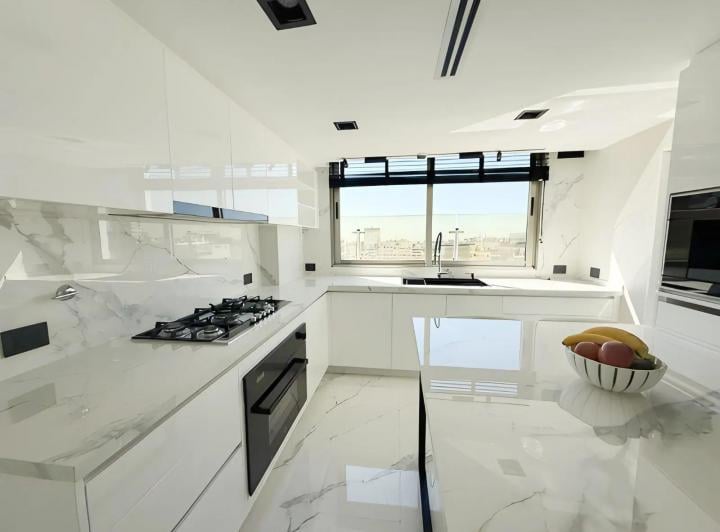 Departamento · 216m² · 4 Ambientes · 1 Cochera