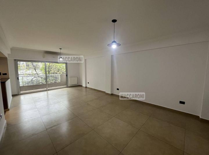 Departamento · 140m² · 4 Ambientes · 2 Cocheras