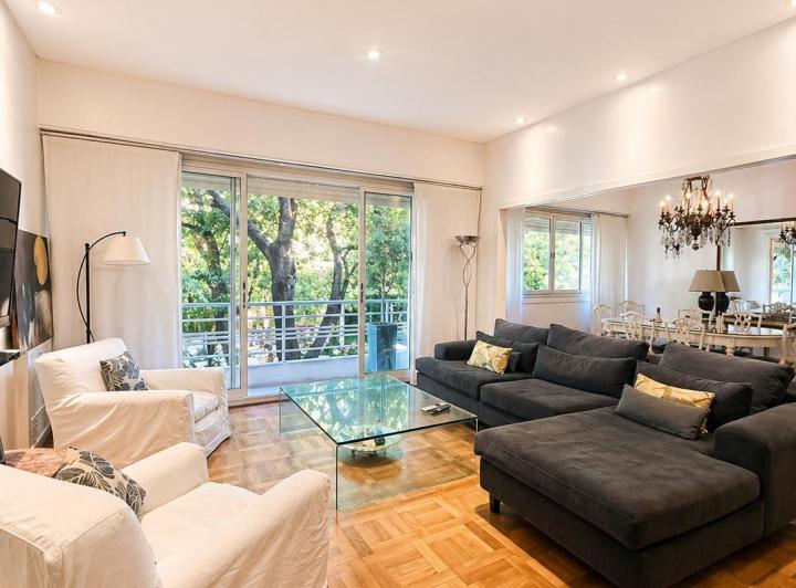 Departamento · 170m² · 3 Dormitorios