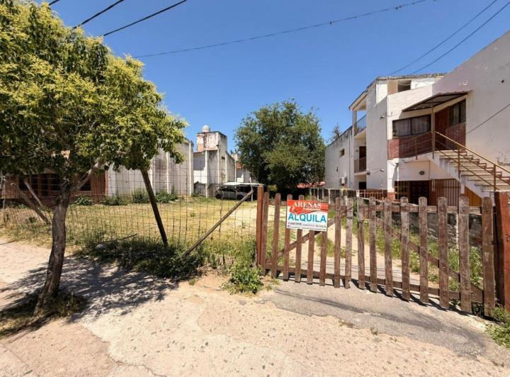 Terreno · 454m²