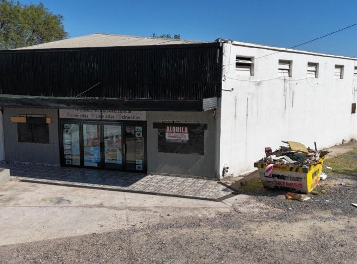 Local comercial · 440m²