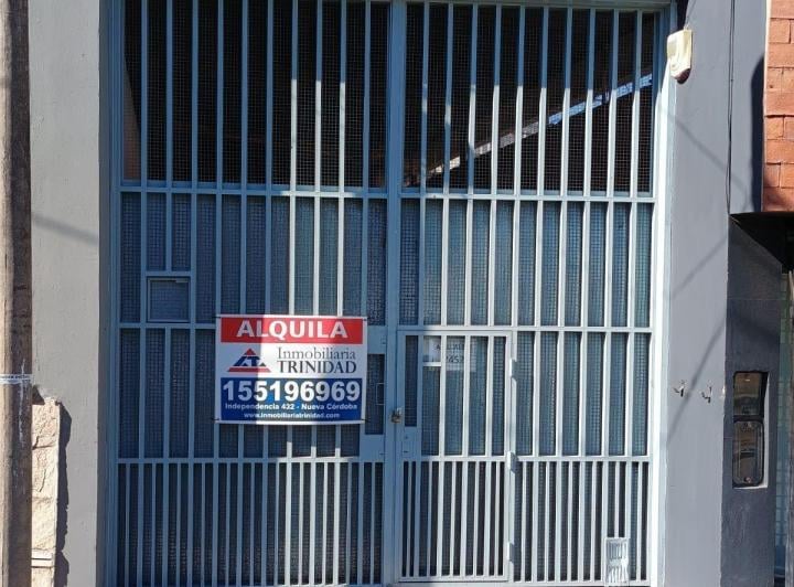 Local comercial · 320m²