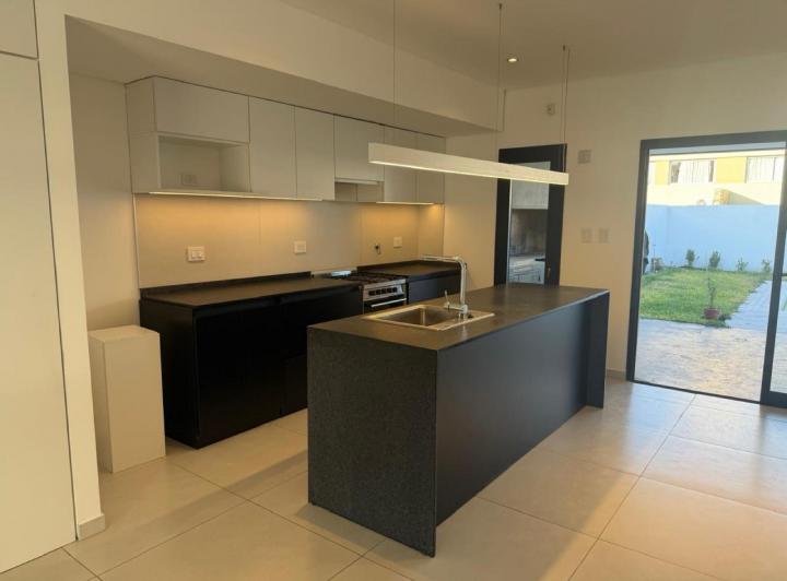 PH · 160m² · 5 Ambientes · 2 Cocheras